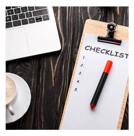 E-Commerce Management for Consumer Products Retailer Approach